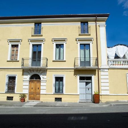 Palazzo Scura Bed and Breakfast Vaccarizzo Albanese Eksteriør billede
