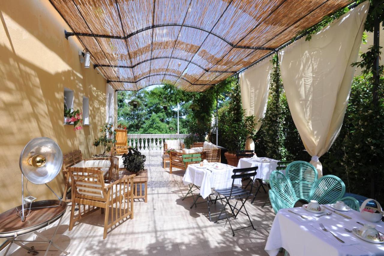 Palazzo Scura Bed and Breakfast Vaccarizzo Albanese Eksteriør billede